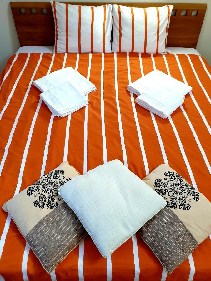 Exceptional Uzupis Bridge 3 Bedroom Apartment VNO Exterior foto